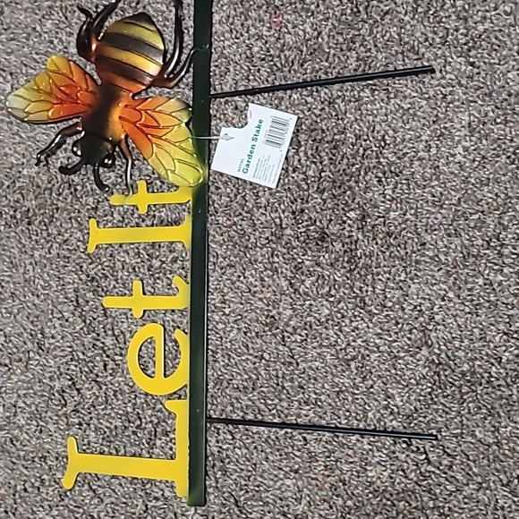 NEW, BEE BUNDLE - Picture 2 of 13